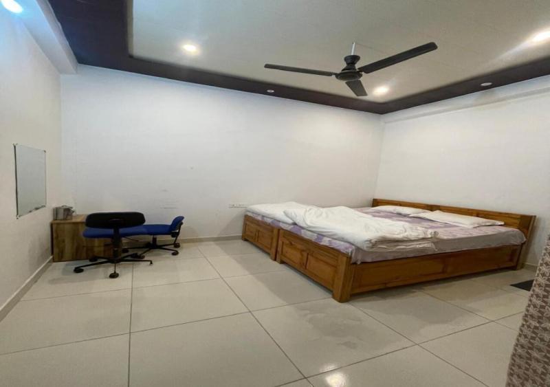 Hotel Maa Bhagwati Almora Buitenkant foto